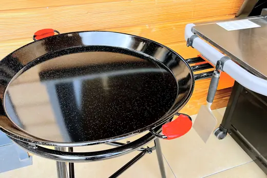 Plat à paella géant pour les grands groupes